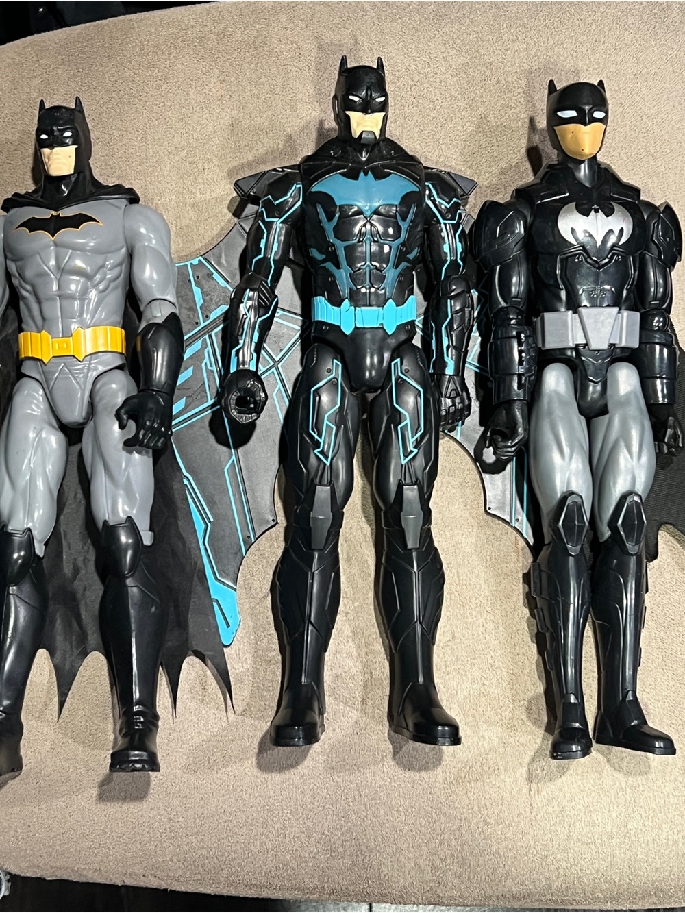 DC comics 12” titans Batman Action Figures Lot of 3